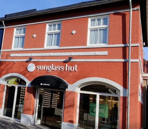 Sunglass Hut Locations in Roermond, NL .